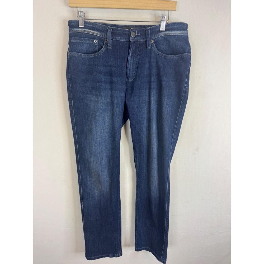 DU/ER L2X Relaxed Taper Jeans Mens 30x30 Dark Wash Performance Denim Indigo
